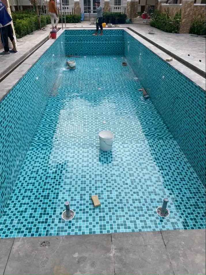 Bangun Kolam Renang Di Desa